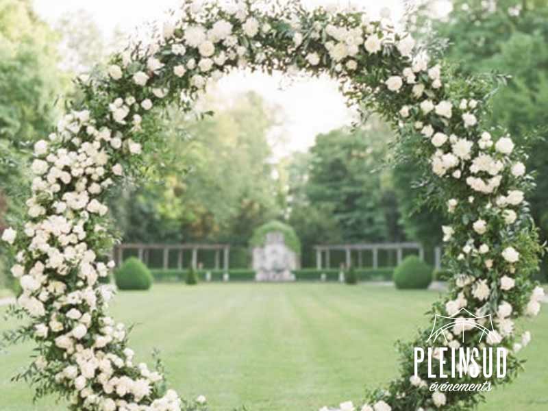 location arche fleurs mariage